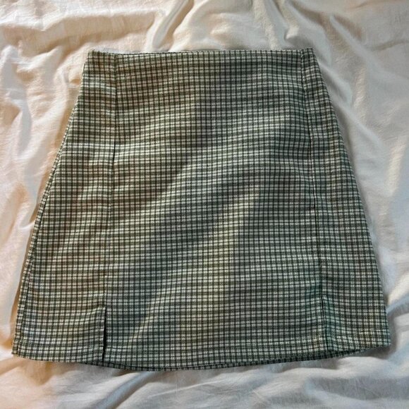 Brandy Melville Dresses & Skirts - Brandy Melville Women's multi Skirt